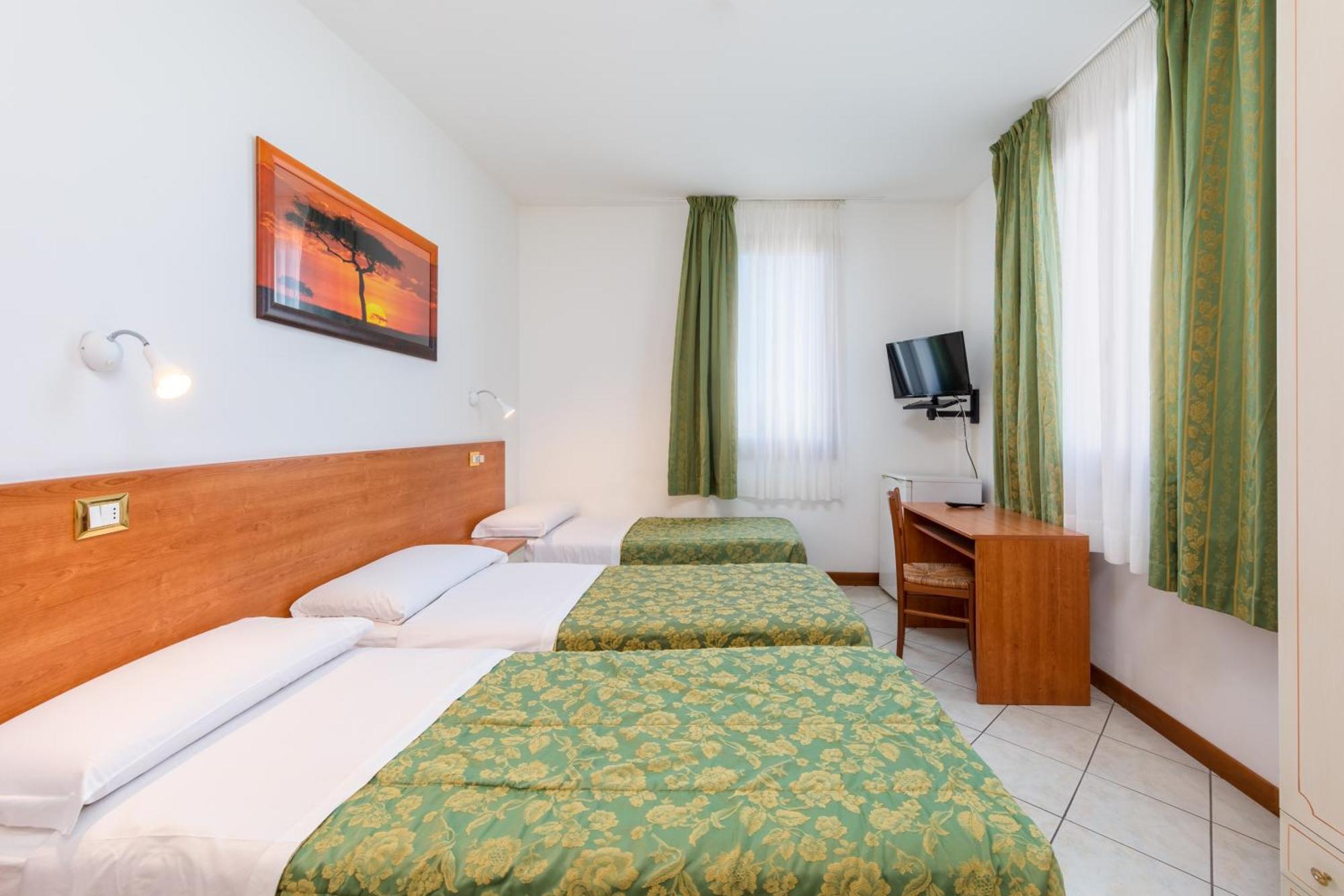 Hotel New Aurora Venice Маргера Екстер'єр фото